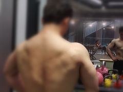 -立峰超越健身中心(先天下店)