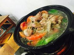 -钰洁腊排骨火锅
