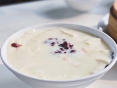 花生红豆豆花-弄堂咪道-饭香·面香·馄饨香(汇锦广场店)
