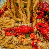 不愧是火了13年的龙虾🦞蒜泥龙虾我的神‼️