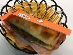 -驴公驴婆(曹杨店)
