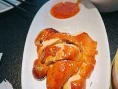 -蝴蝶里·粤菜·点心(滨江龙湖店)