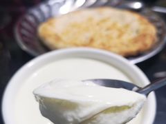 -烤肉小伙烤肉店