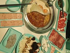 -季季红火锅(柳州城中万达二店)
