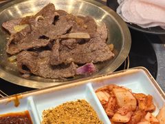 -猪啊牛呀羊啊铜盘烤肉(正大广场店)