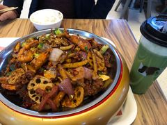 -食悦天美食广场(西安CityOn熙地港购物中心店)