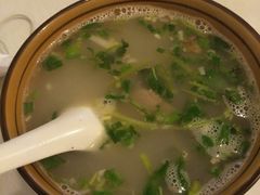 -烤鸭肉夹馍鸭汤店