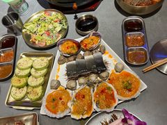 -围炉肉舍•炭烤活鳗•丹东海鲜烤肉(步行街店)