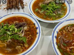 -白老大羊杂碎稍麦