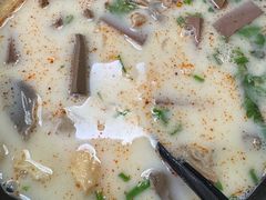 -津津老鸭粉丝馆(正东路店)