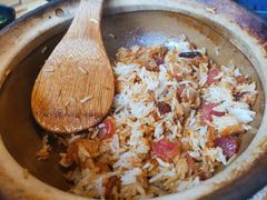 特级腊味煲仔饭-烹然四季椰子鸡火锅(团结湖总店)