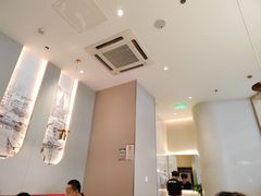 大堂-吕氏疙瘩汤·海鲜新鲁菜(凯德mall新都心店)
