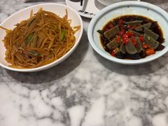 -小菜园新徽菜(宜兴八佰伴店)