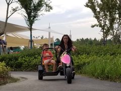 -季高兔窝窝亲子园(上海薰衣草公园店)