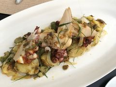 碳烤章鱼-Mercato莫卡多露台餐厅与酒吧(K11店)