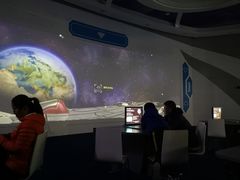 -梦东方未来世界航天主题乐园
