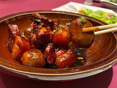 酱蛋红烧肉-老东吴食府(雅都店)