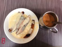 猪颈肉芝士捞公仔面-新记餐厅(香槟大厦店)