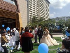 -三亚湾海居铂尔曼度假酒店