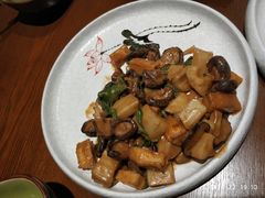 -十二舍·湯物素煮(江泰潤政店)