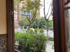 靠窗位-矮板凳老火锅(宽窄巷子店)