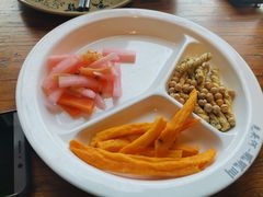 -呱呱叫民俗风味主题餐厅(沣峪口店)