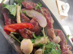 -马路牙子烧烤音乐酒馆(望京店)
