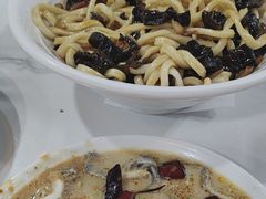 -尹记门钉肉饼(丰台站店)