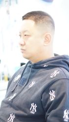 -DL BARBERSHOP男士理发店
