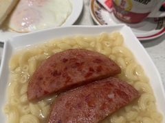 -香港新发烧腊茶餐厅(水围店)