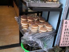 -宏发红西饼屋(天津路店)