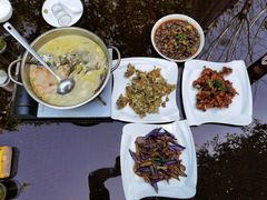 -杭州六谷生态休闲农庄有限公司