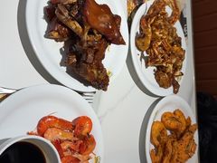 -腾阁自助餐厅(朝林广场店)