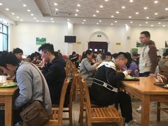 -华中科技大学东三学生食堂