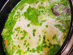 -苗乡米线(建军路店)