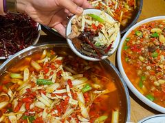 -邱金小炒·30 年盐帮江湖菜(自贡店)