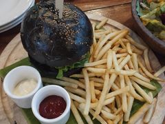 -Naughty Nuri’s Phuket