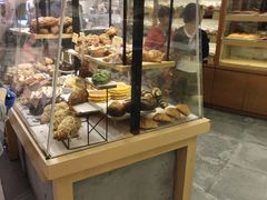 面包甜点陈列柜-PAPER STONE BAKERY(天环店)
