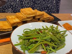 -麦麦山云南菜(复地活力城店)