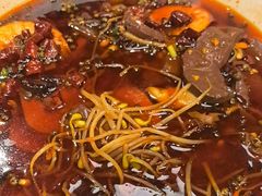 -赶海部落海鲜城(海阳路店)