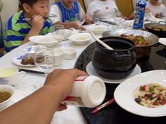 -香山湖家家宴(中山陵店)