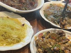-东北人家铁锅炖(鞍山路店)