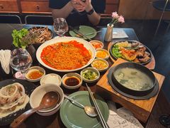 -Fuzzy Bistro 浮几韩餐·茶酒馆
