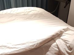 -西安大雁塔科技大学地铁站亚朵酒店