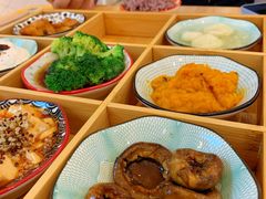 -轻蔬不用等·素食(江苏路店)