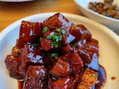 本帮红烧肉-侬佳蒸菜馆(听潮店)