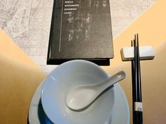 -穹六人间 people 6(岳阳路店)
