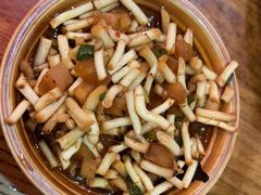 -亮欢寨酸汤鱼(沙冲路店)