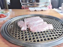 -唯成•韩国炭火烤肉 유성고기