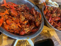 -琥珀老六龙虾(四里河店)